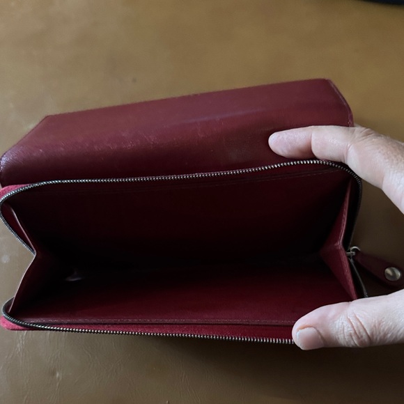 Coach Merlot Leather Wallet *Gently Used* - Picture 6 of 6